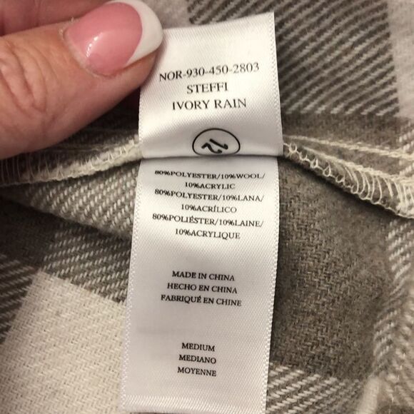 Rails Steffi Plaid Flannel Jacket NWOT - Picture 13 of 15